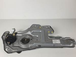 #972503 ELEVALUNAS DELANTERO DERECHO