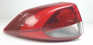 #3050298 PILOTO TRASERO IZQUIERDO