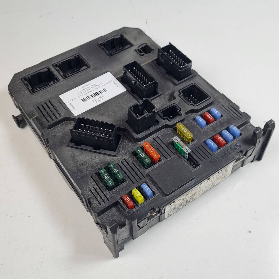 #3339468 CAJA RELES / FUSIBLES