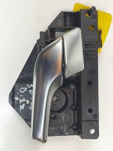 #3166373 MANETA INTERIOR DELANTERA IZQUIERDA