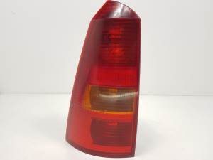 PILOTO TRASERO IZQUIERDO - FORD - #468306