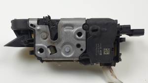 #3128501 CERRADURA MALETERO / PORTON