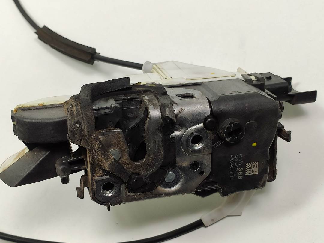 CERRADURA PUERTA DELANTERA IZQUIERDA