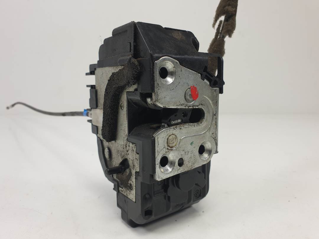 CERRADURA PUERTA TRASERA DERECHA - NISSAN - NAVARA PICK-UP (D40M)