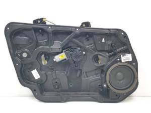 #1320976 ELEVALUNAS DELANTERO IZQUIERDO