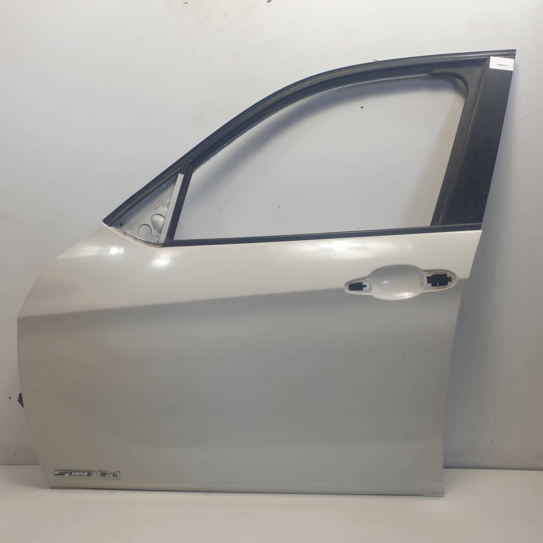 #3214284 PUERTA DELANTERA IZQUIERDA