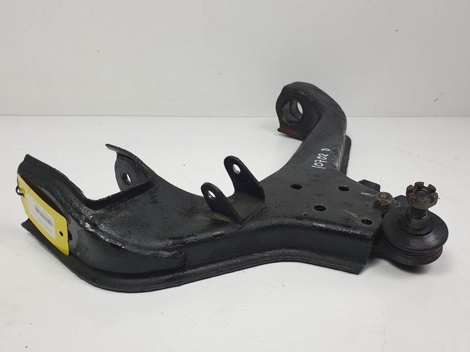 BRAZO SUSPENSION INFERIOR DELANTERO DERECHO - TATA - SAFARI