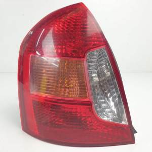 #1348519 PILOTO TRASERO IZQUIERDO