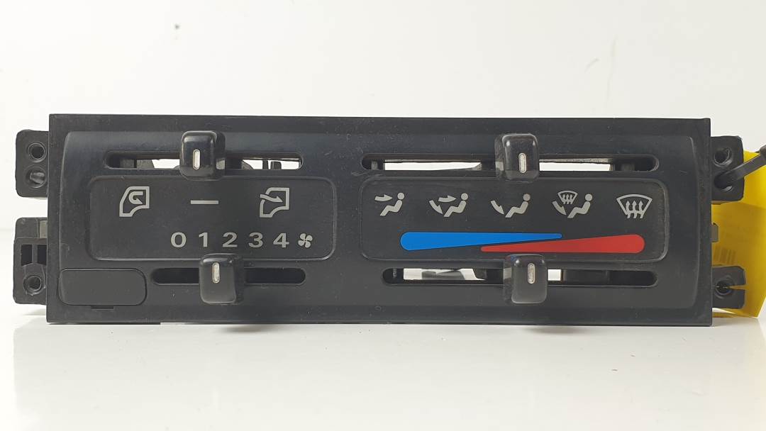 MANDO CALEFACCION / AIRE ACONDICIONADO - NISSAN - CABSTAR E