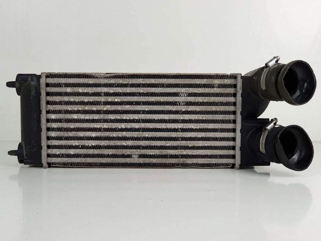 #129865 INTERCOOLER