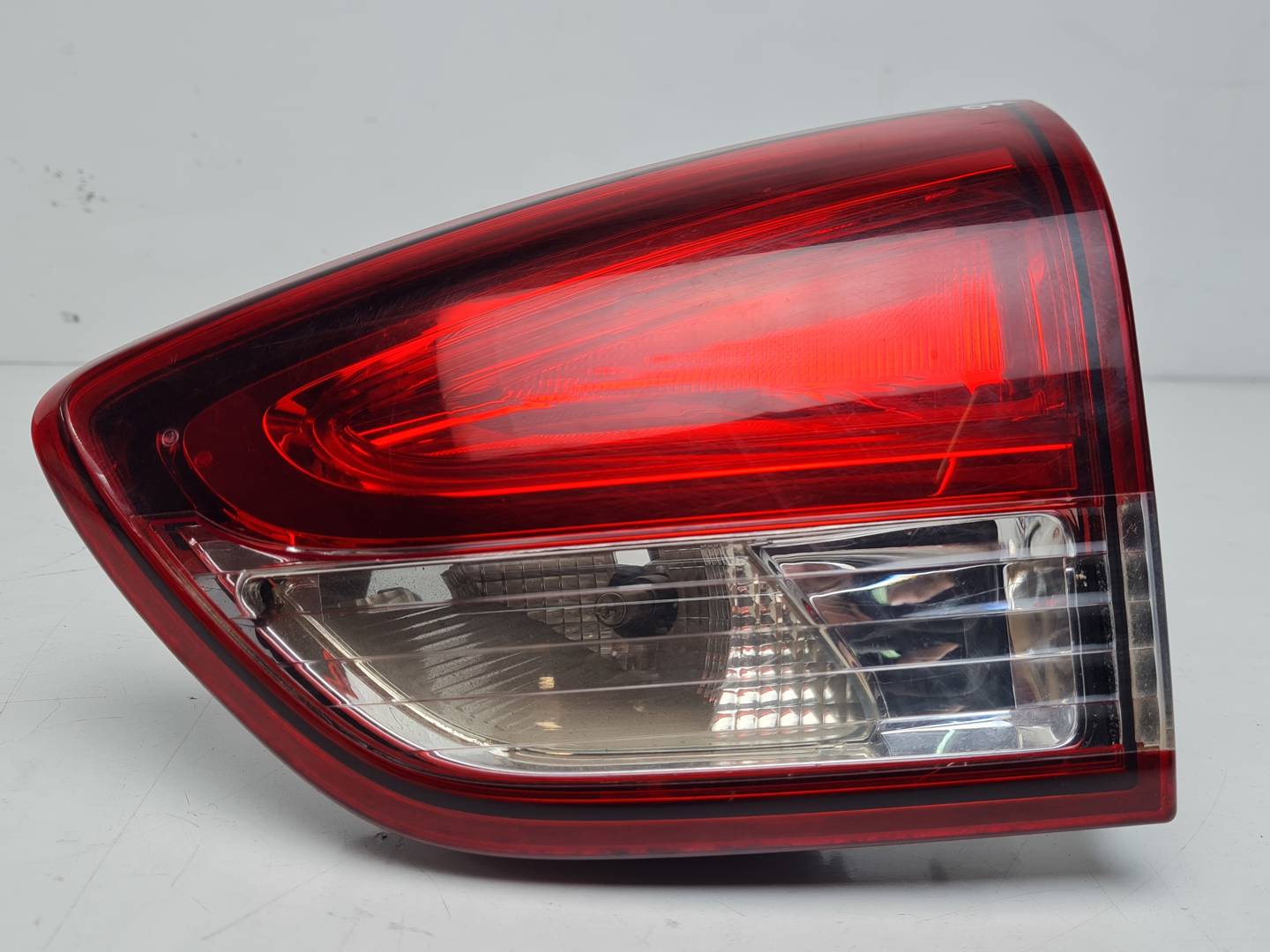 #3254372 PILOTO TRASERO DERECHO INTERIOR