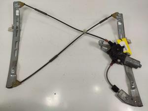 #522193 ELEVALUNAS DELANTERO IZQUIERDO