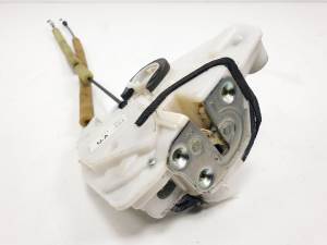 CERRADURA PUERTA DELANTERA DERECHA - MAZDA - #1001333