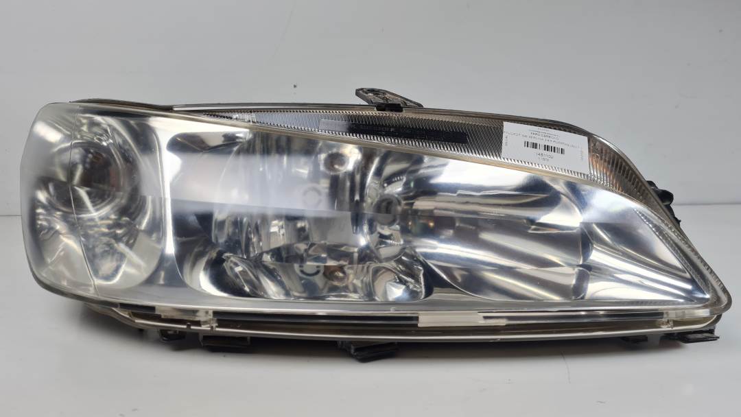 #1451102 FARO DERECHO