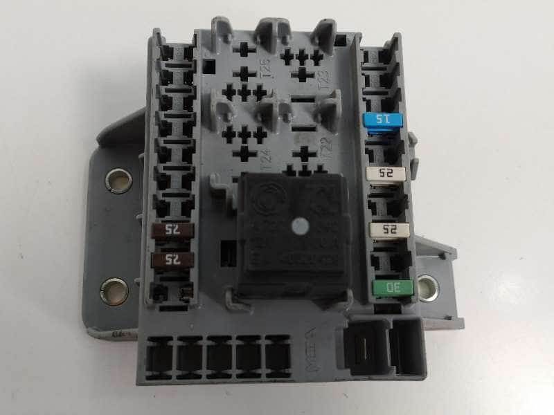CAJA RELES / FUSIBLES - 50507676 - ALFA ROMEO - 159 (140)