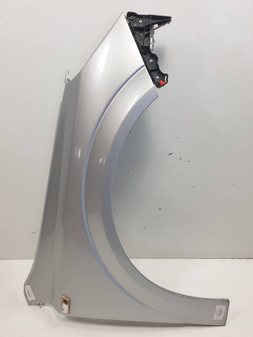 #3192092 ALETA DELANTERA DERECHA