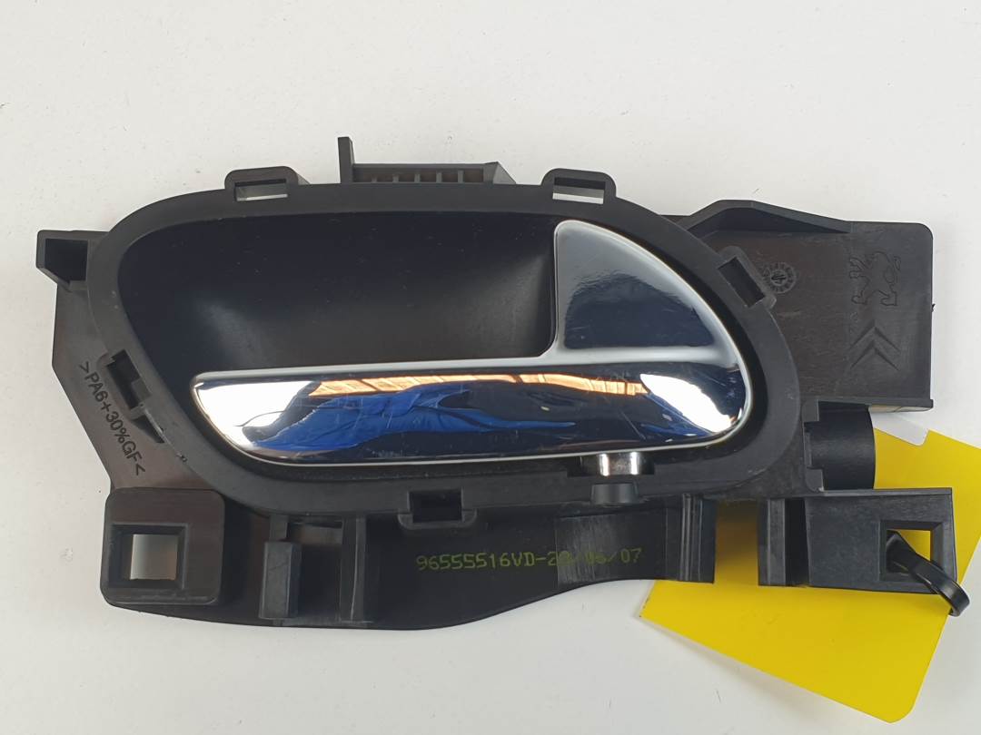 #3026845 MANETA INTERIOR TRASERA DERECHA