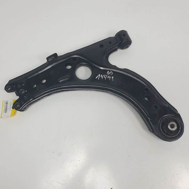 #1248059 BRAZO SUSPENSION INFERIOR DELANTERO DERECHO