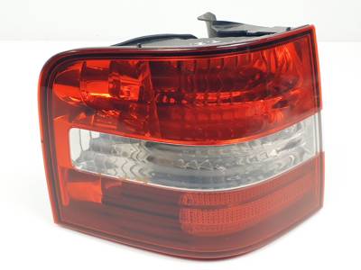 #3270484 PILOTO TRASERO IZQUIERDO