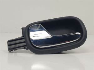 MANETA INTERIOR TRASERA IZQUIERDA - AUDI - #668441