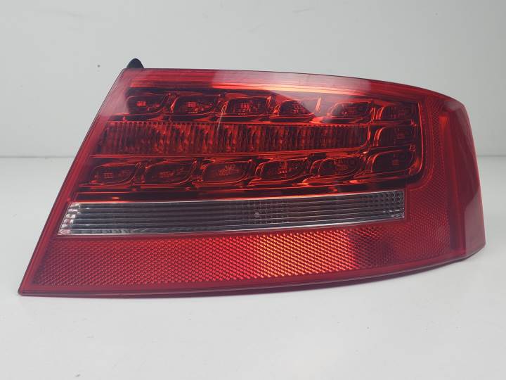 #1449173 PILOTO TRASERO DERECHO