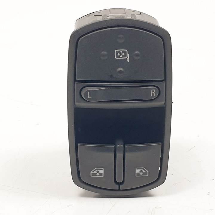 MANDO ELEVALUNAS DELANTERO IZQUIERDO - 13258521AA - OPEL - CORSA D