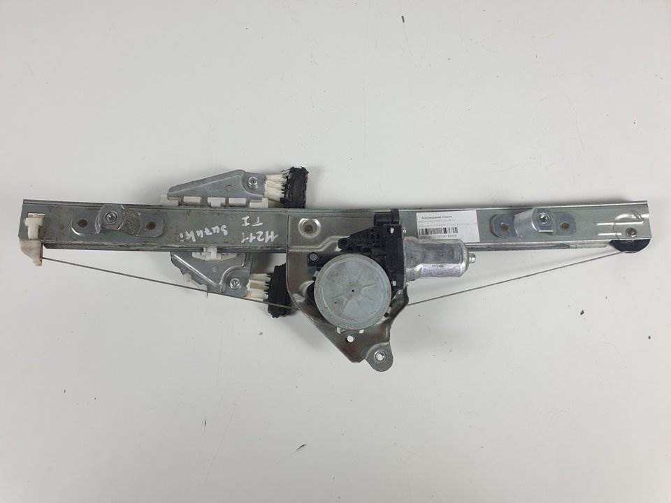 ELEVALUNAS TRASERO IZQUIERDO - 8343065J00 - SUZUKI - GRAND VITARA JB (JT)