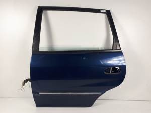 #1087085 PUERTA TRASERA IZQUIERDA