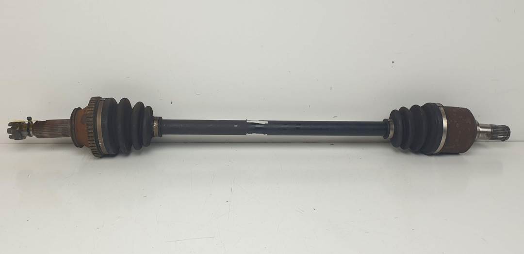 TRANSMISION TRASERA DERECHA - 496002B010 - HYUNDAI - SANTA FE (BM)