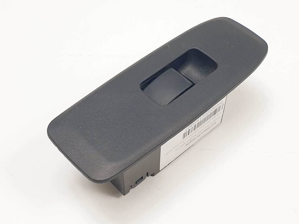 MANDO ELEVALUNAS TRASERO DERECHO - MITSUBISHI - #1304507