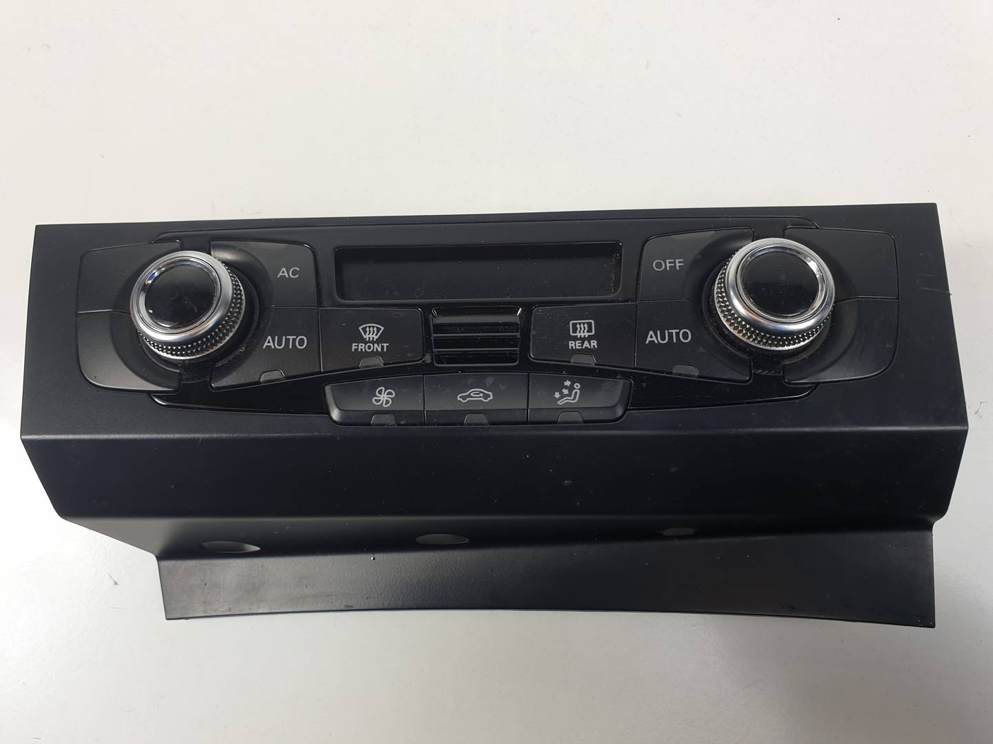 MANDO CLIMATIZADOR - 8K2820043AH - AUDI - A4 BER. (B8)