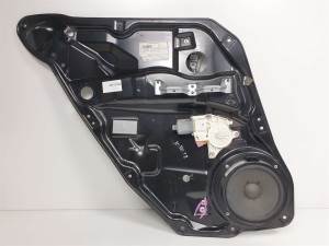 ELEVALUNAS TRASERO IZQUIERDO - MERCEDES - #684260