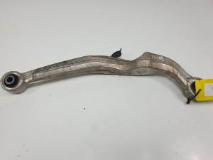 BRAZO SUSPENSION SUPERIOR TRASERO IZQUIERDO - NISSAN - #735117