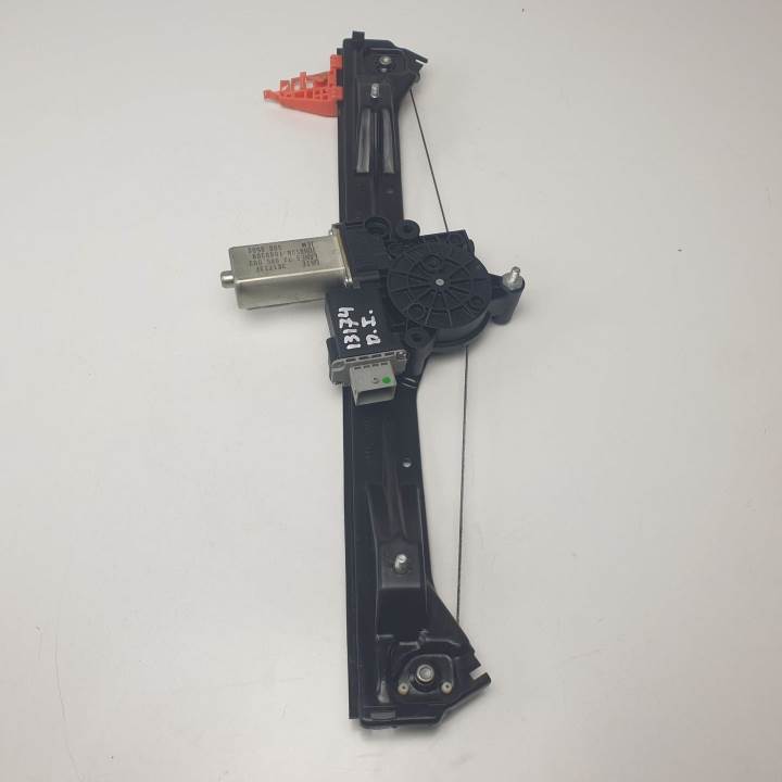 #1462688 ELEVALUNAS DELANTERO IZQUIERDO