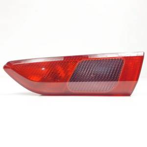 #1318097 PILOTO TRASERO DERECHO INTERIOR