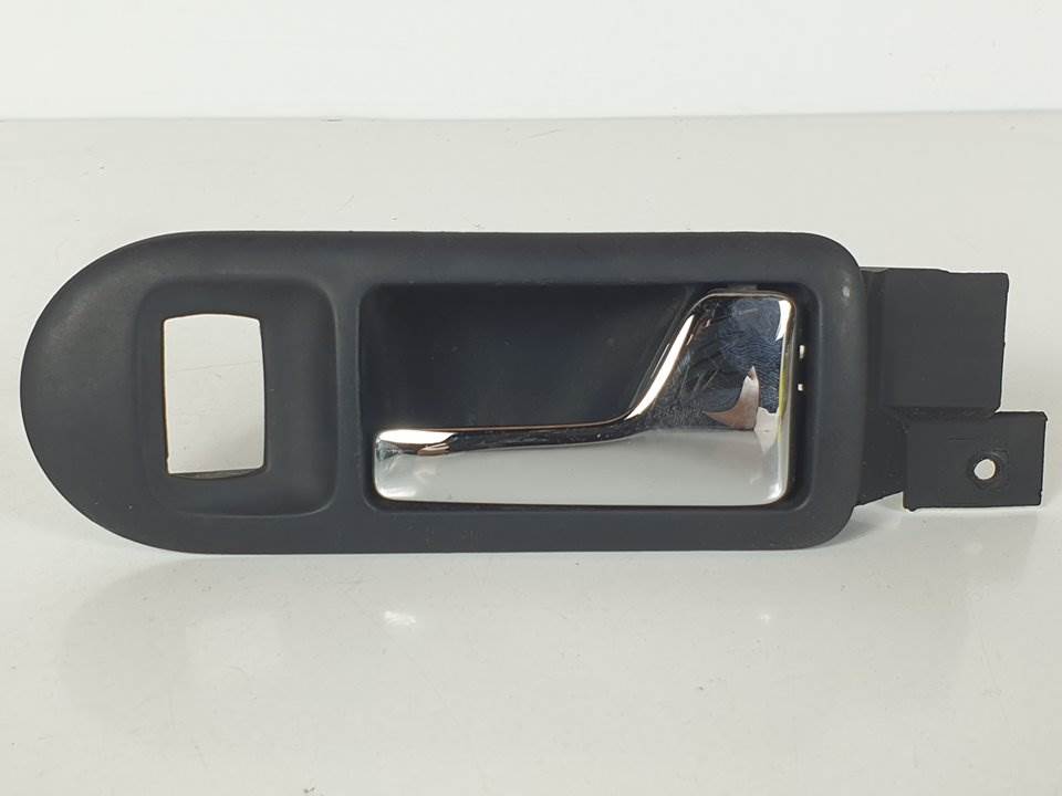 MANETA INTERIOR DELANTERA DERECHA - VOLKSWAGEN - #951323