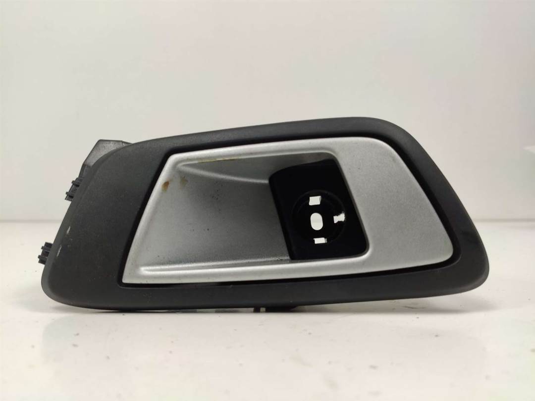 #700346 MANETA INTERIOR TRASERA DERECHA