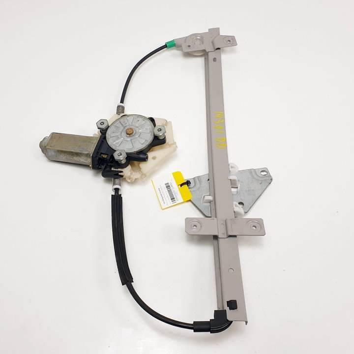 #1228553 ELEVALUNAS DELANTERO DERECHO