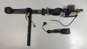 #3129895 CINTURON SEGURIDAD DELANTERO IZQUIERDO