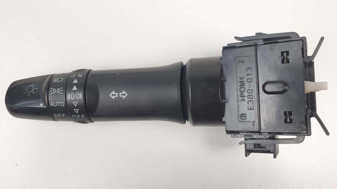 MANDO LUCES - E380013 - MITSUBISHI - OUTLANDER (CW0)