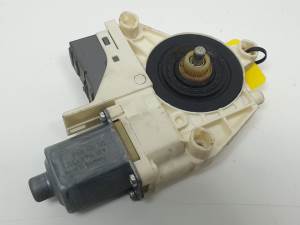 MOTOR ELEVALUNAS TRASERO IZQUIERDO - PEUGEOT - #1120775