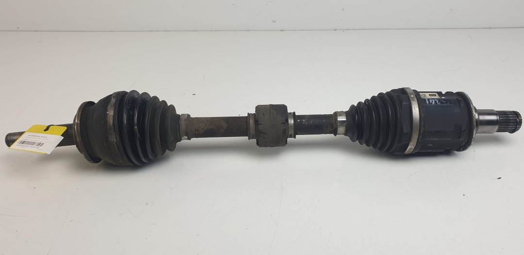 TRANSMISION DELANTERA IZQUIERDA - TOYOTA - #1524102