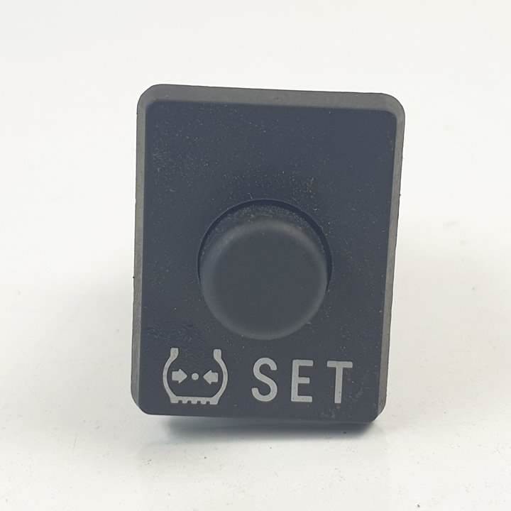 INTERRUPTOR - TOYOTA - #1380954