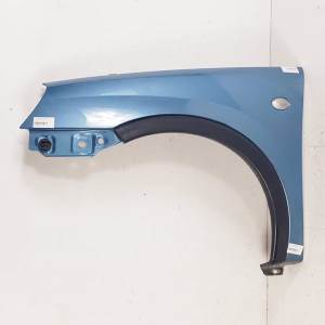 #1319941 ALETA DELANTERA IZQUIERDA