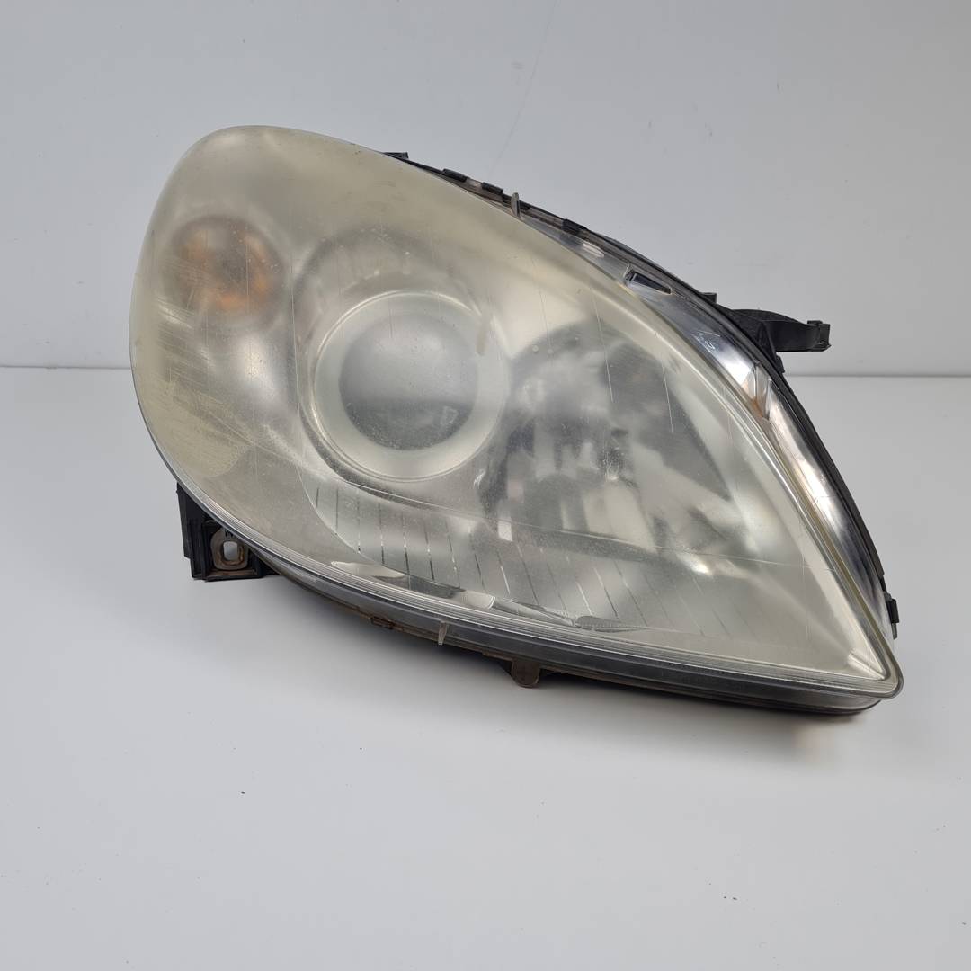 #3133026 FARO DERECHO