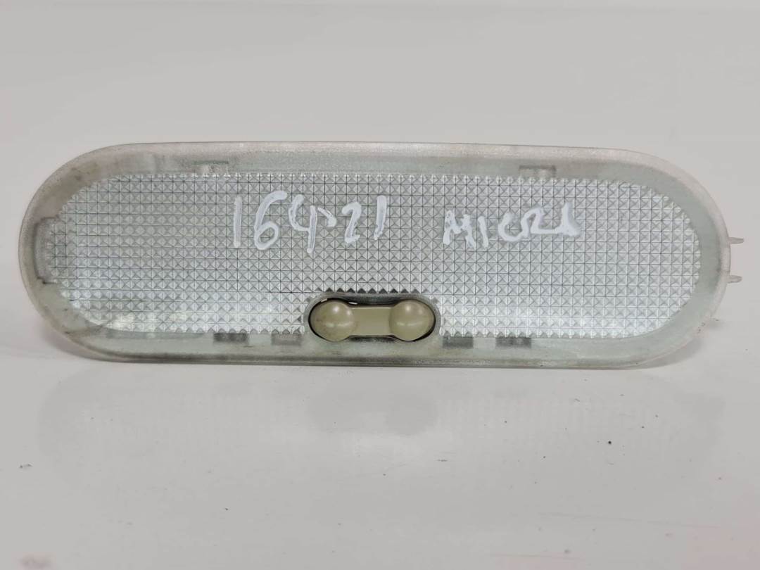 LUZ INTERIOR - NISSAN - #281095