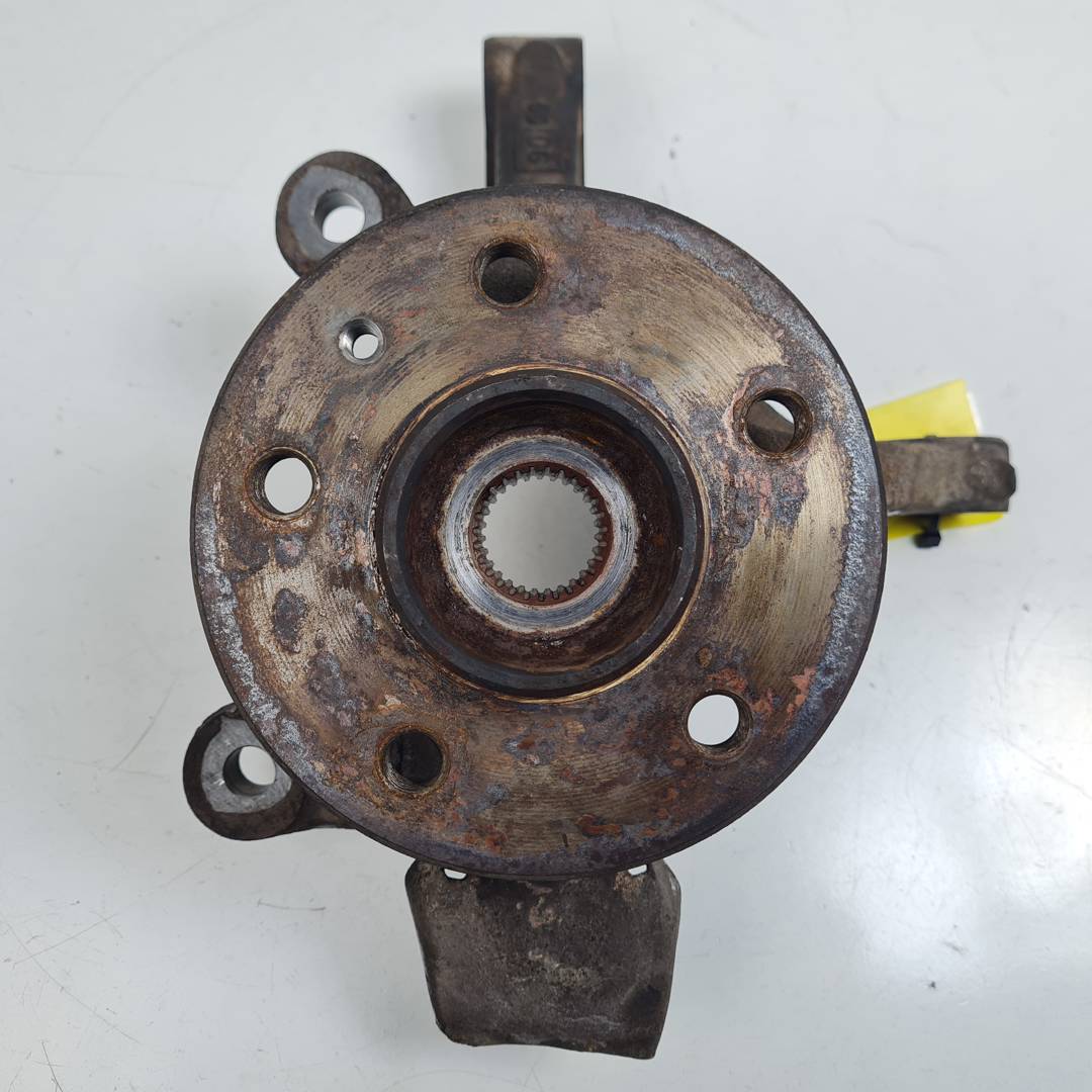 MANGUETA DELANTERA IZQUIERDA - 6383320224 - MERCEDES - VITO (W638) COMBI