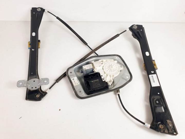 #978247 ELEVALUNAS DELANTERO IZQUIERDO