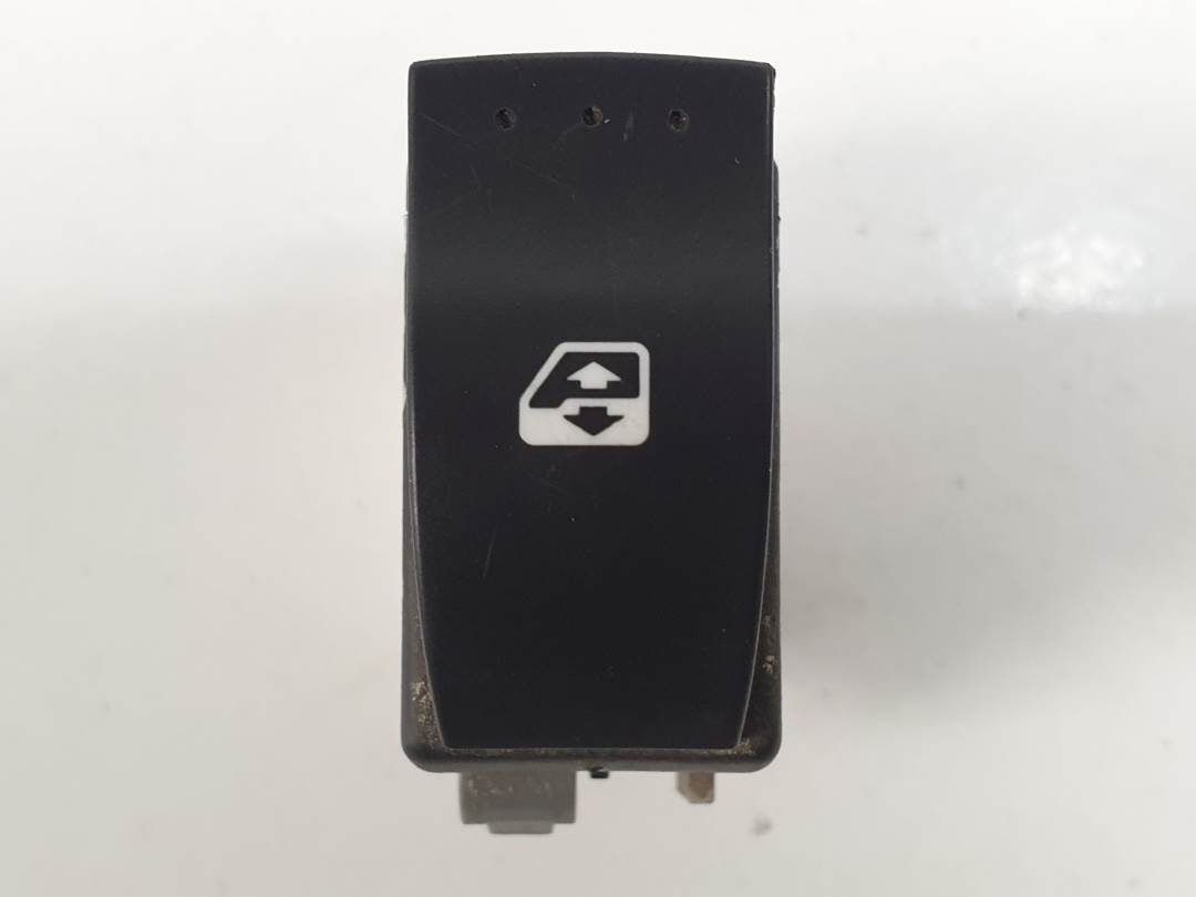 MANDO ELEVALUNAS TRASERO DERECHO - RENAULT - #150959