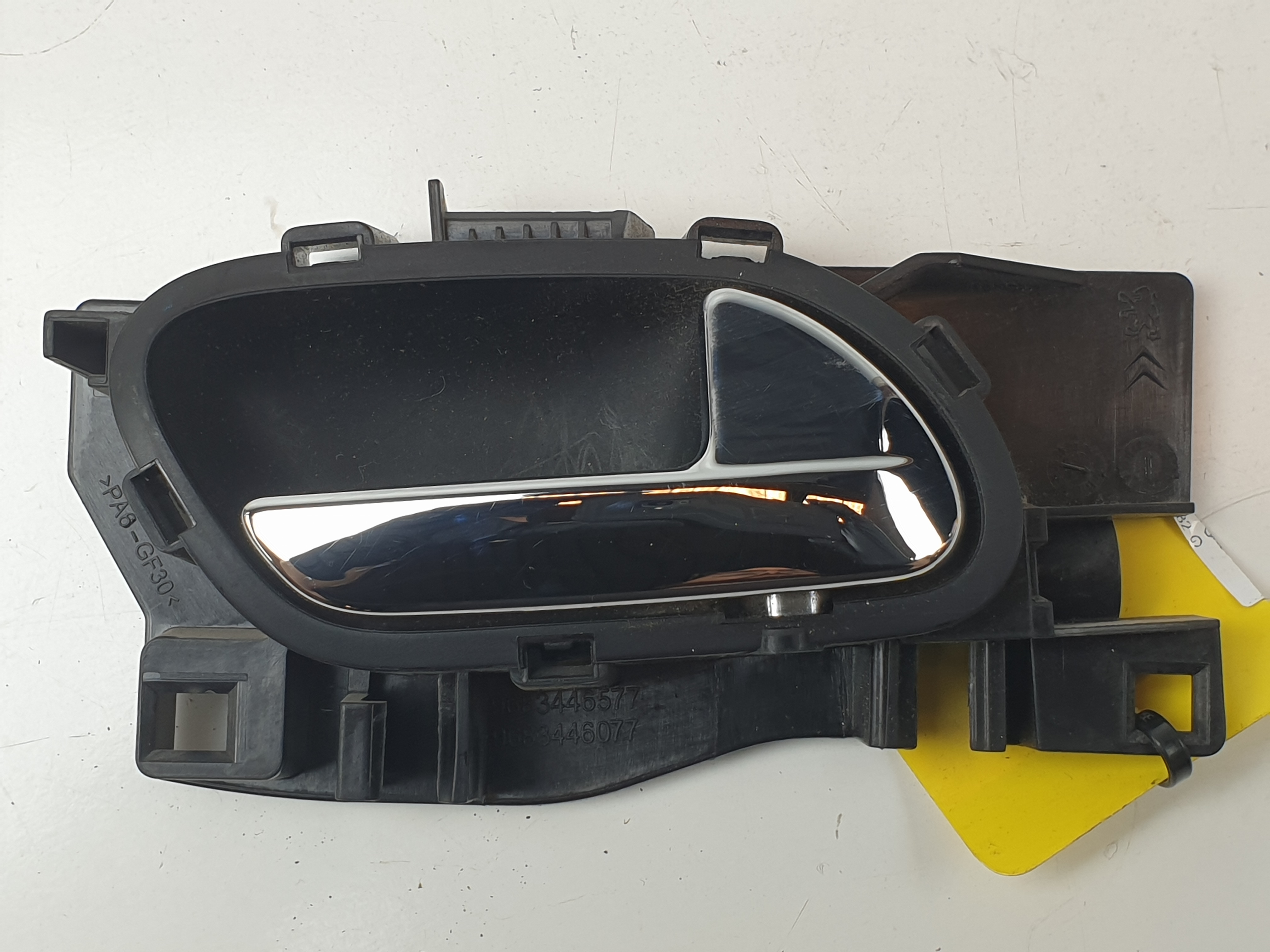 #3095182 MANETA INTERIOR TRASERA DERECHA